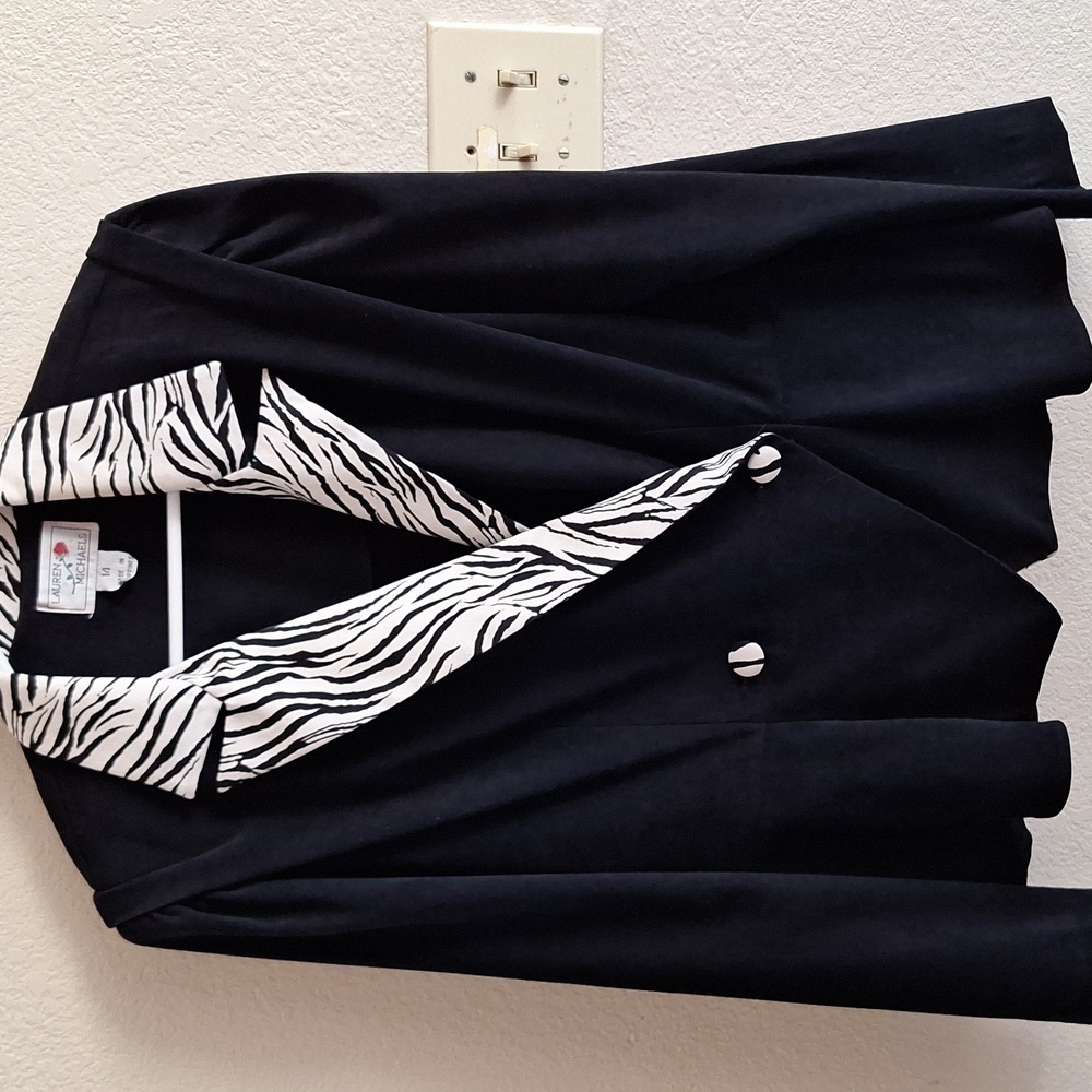 Lauren Michaels Black Blazer with Zebra Print Collar